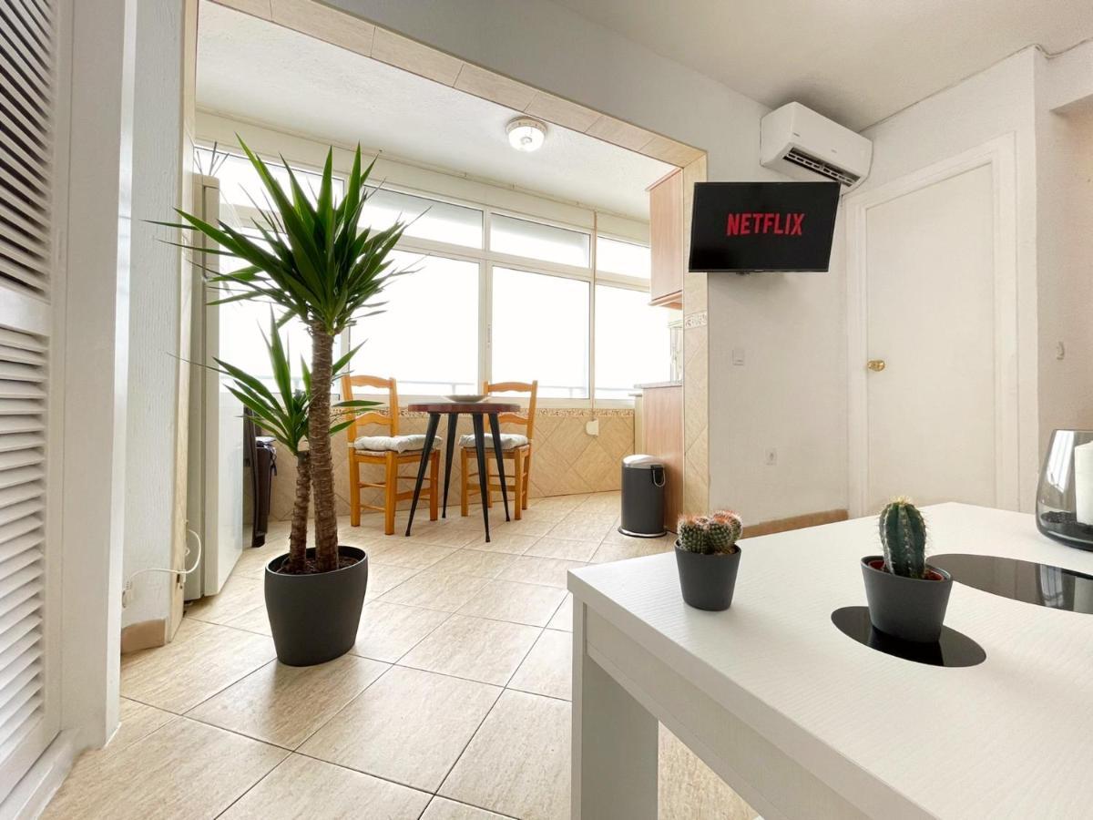 Urban&Vacay! Suite - Torremolinos City Centre Luaran gambar