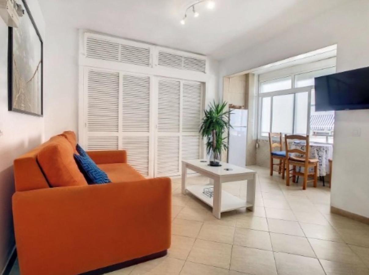 Urban&Vacay! Suite - Torremolinos City Centre Luaran gambar