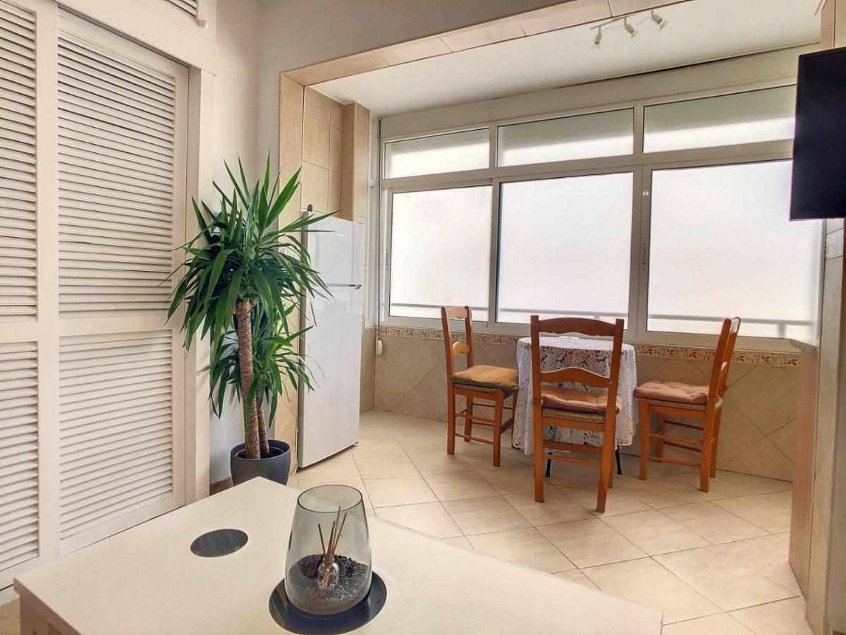 Urban&Vacay! Suite - Torremolinos City Centre Luaran gambar