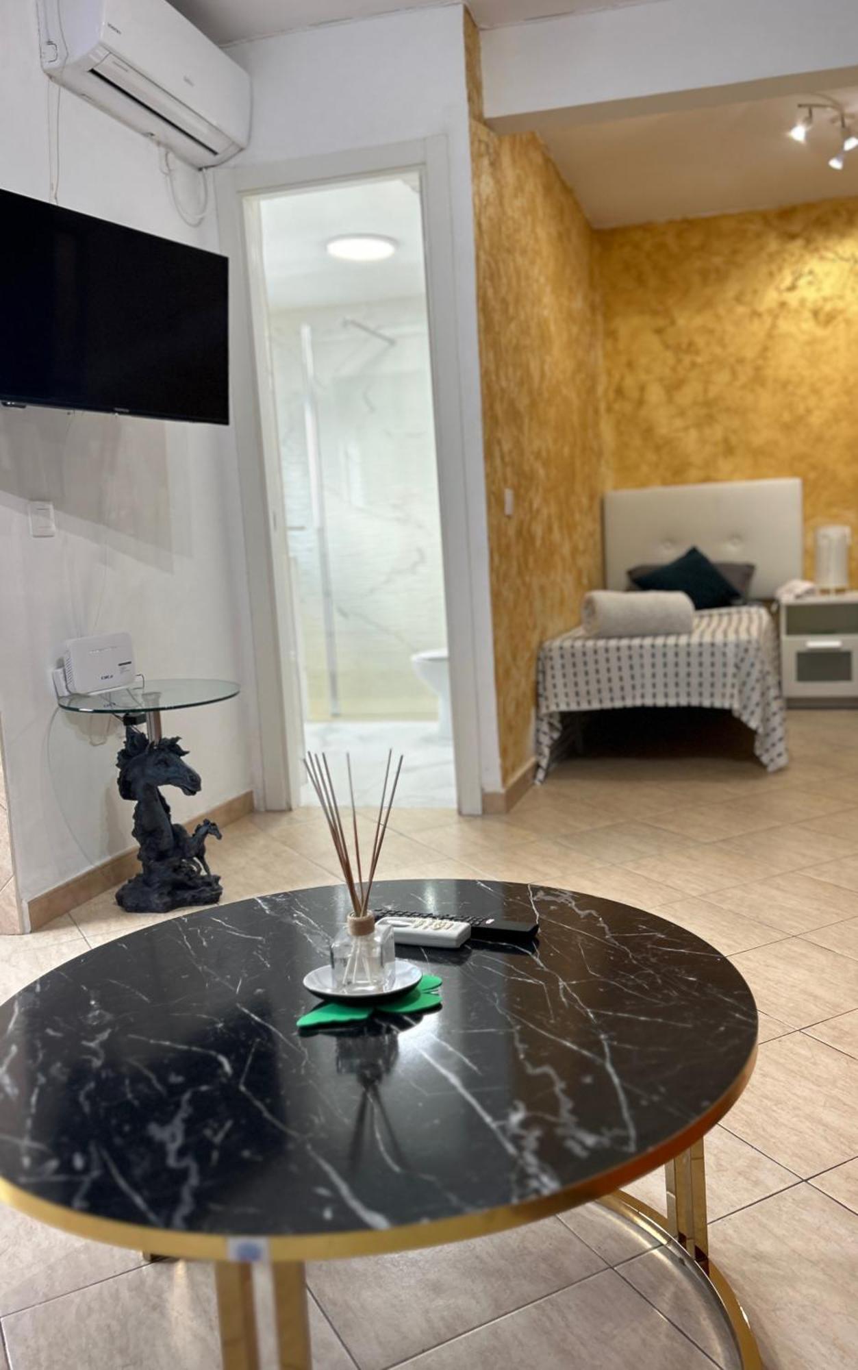 Urban&Vacay! Suite - Torremolinos City Centre Luaran gambar